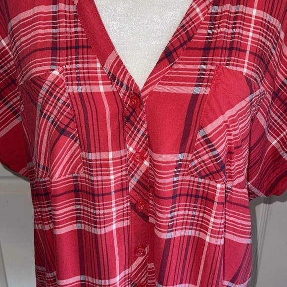 Torrid Red Plaid Challis Button Front Dolman Sleeve Top - Picture 5 of 7
